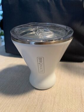 Brümate White Insulated Stemless Margtini Cup with Lid